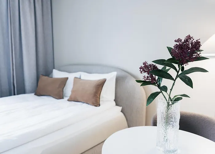 Modern Near Center - Lapnest דירה