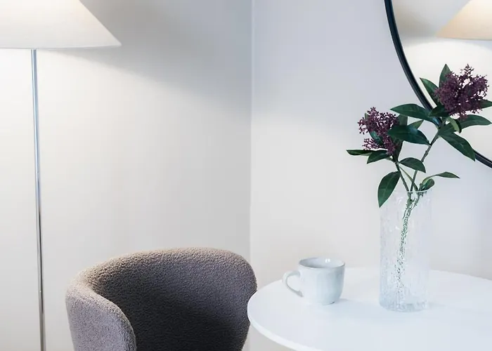 Modern Near Center - Lapnest Lägenhet *